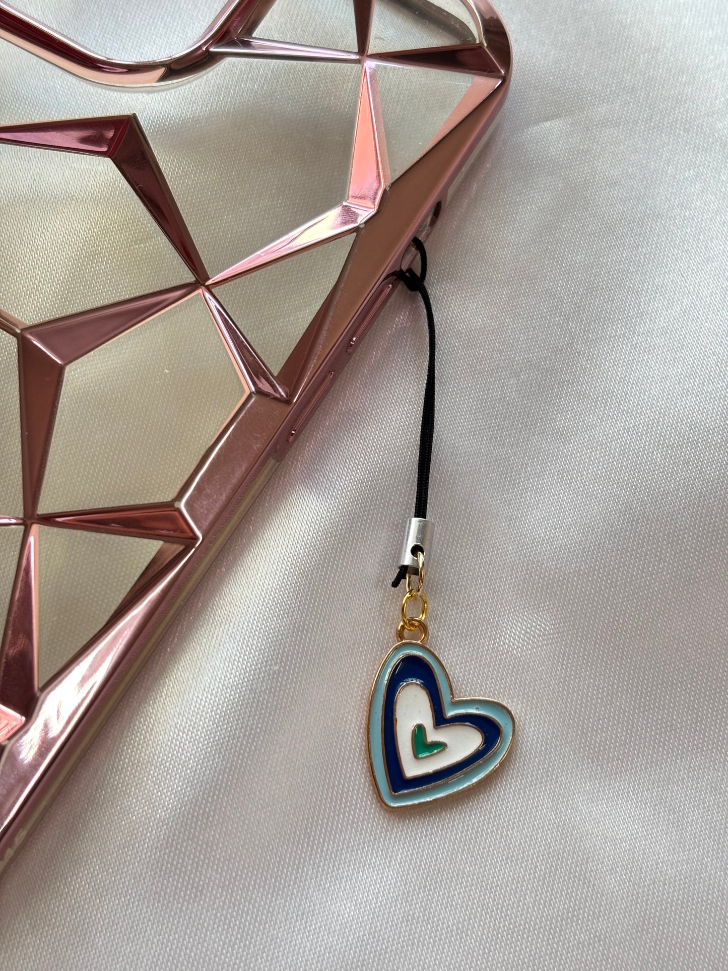 Emerald Heart Phone Charm - Curvy Jewels