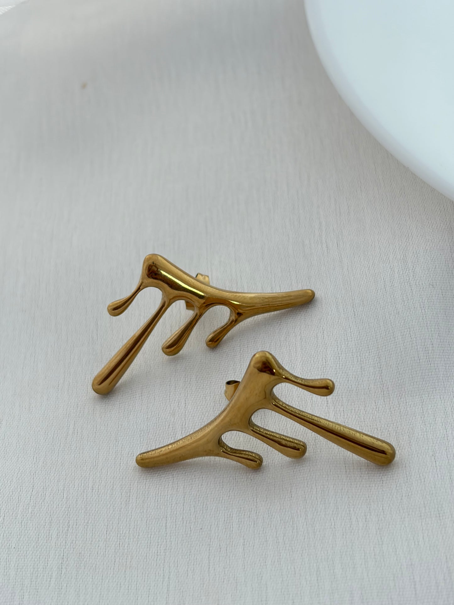 Liquid Gold Drip Studs