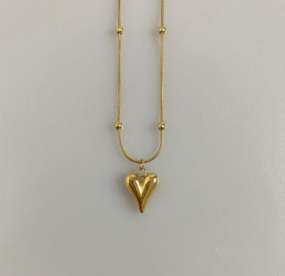 Graceful Luxury - Curvy Jewels