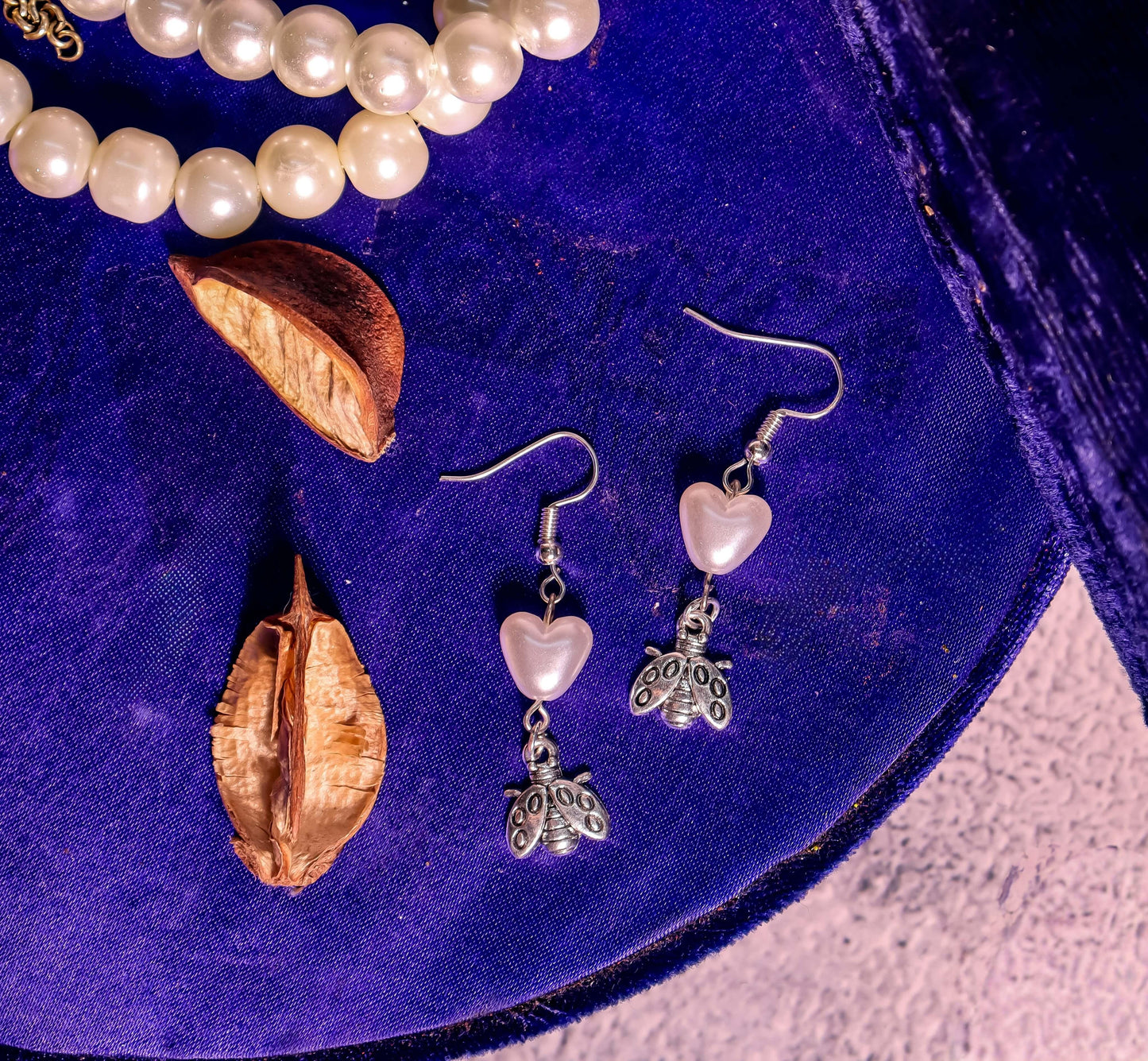 Bee Heart Charm Earrings π - Curvy Jewels