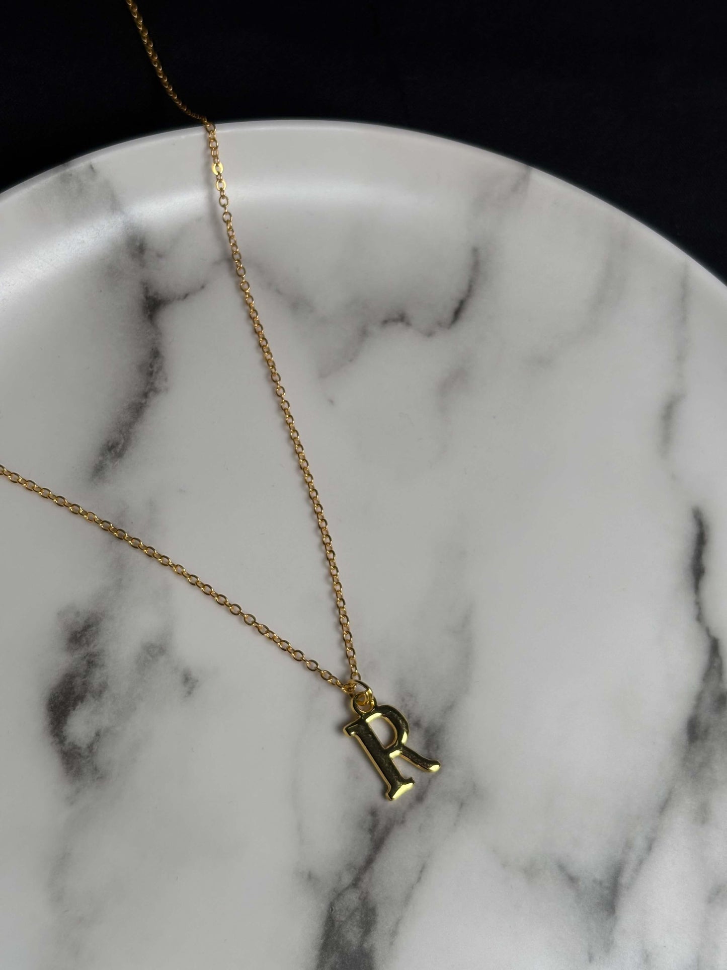 Personalized Gold Initial Necklaces - Curvy Jewels