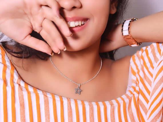 Celestial Star Necklace ✨ - Curvy Jewels
