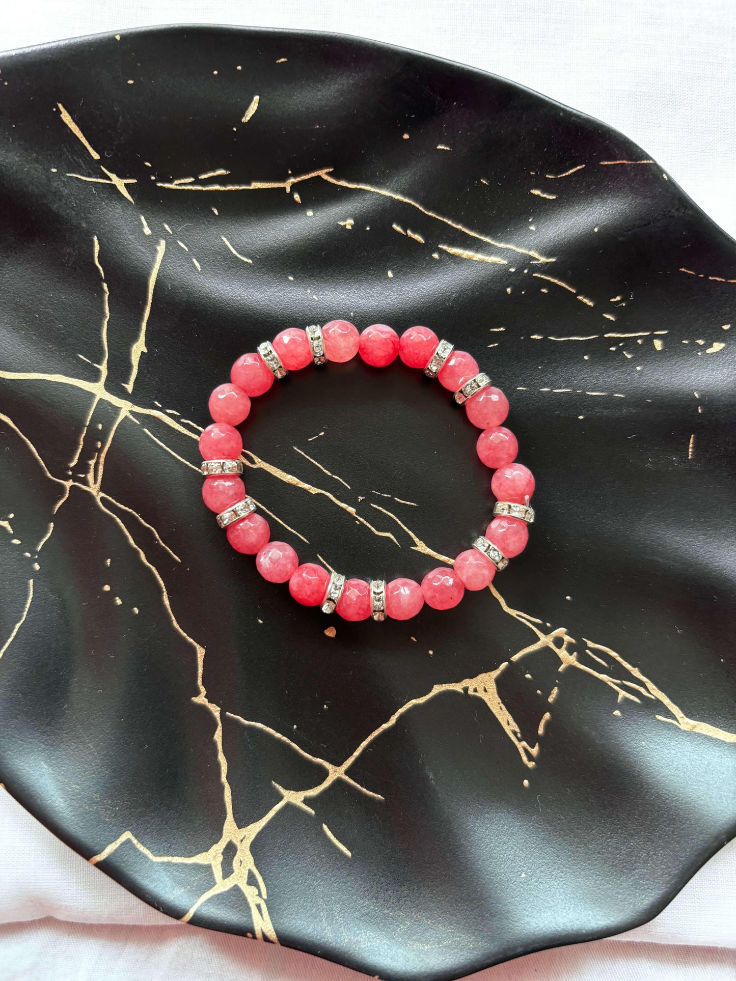Elegant Pink Agate and Rhinestone Charm Bracelet - Curvy Jewels