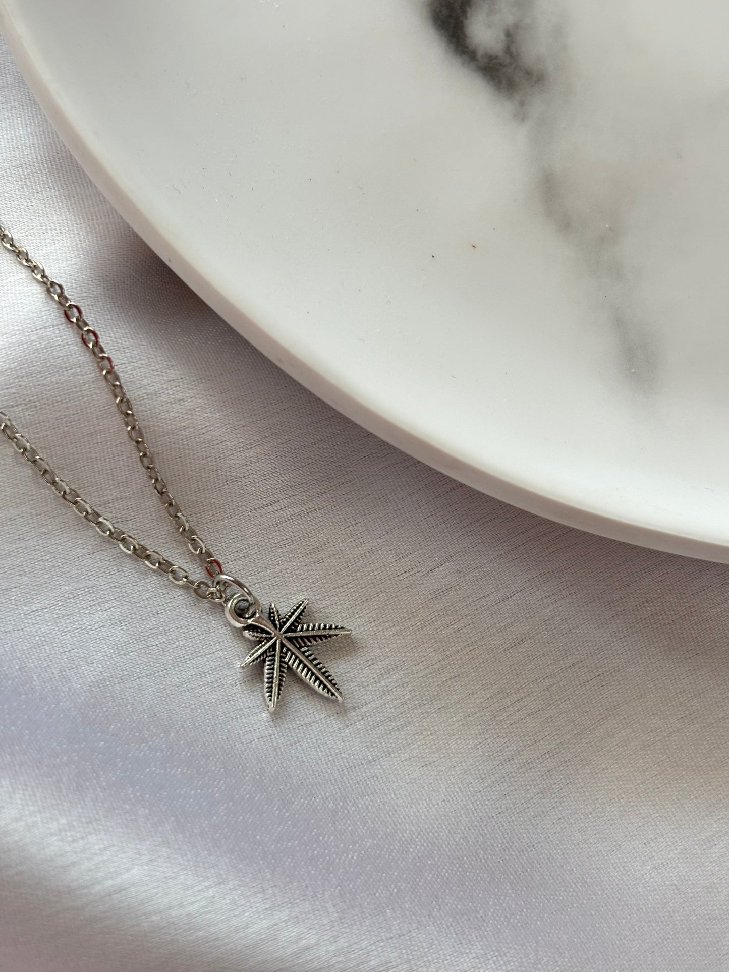 Leaf Necklace