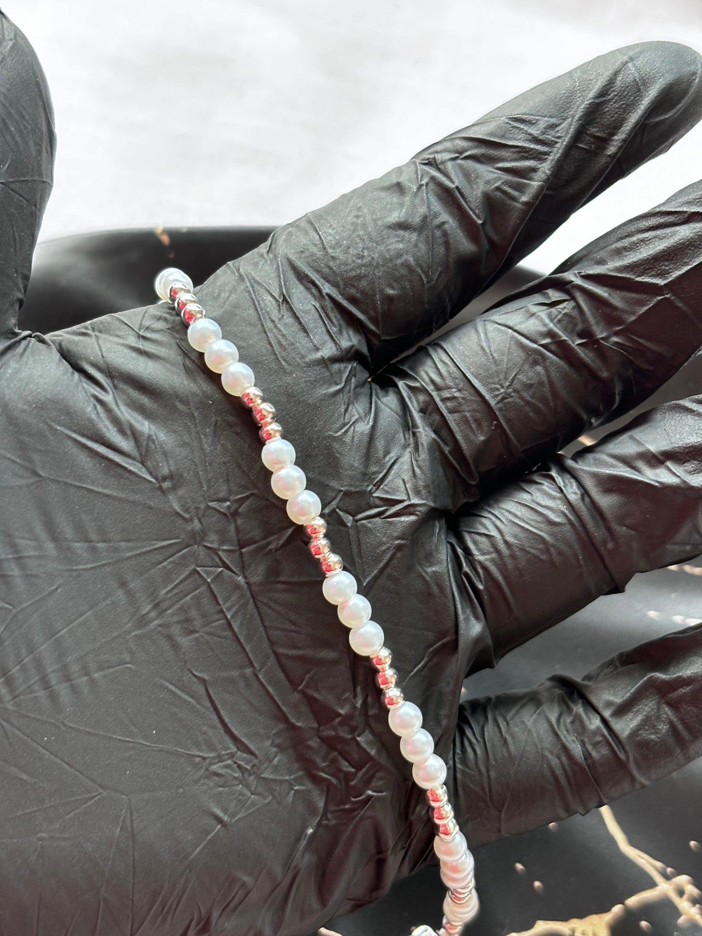 Elegant Silver Pearl Bracelet - Curvy Jewels