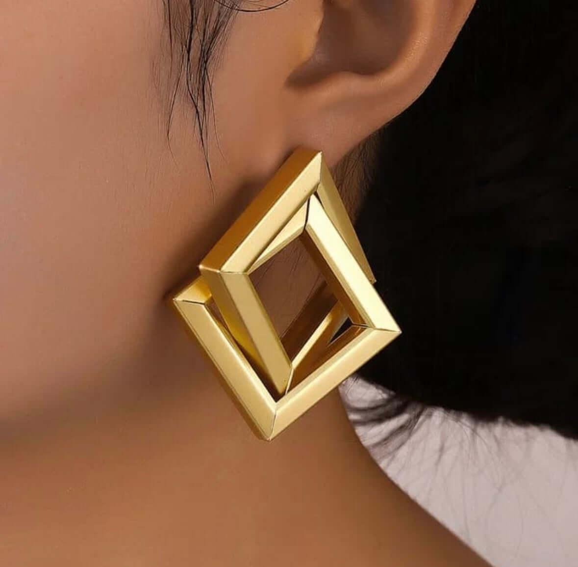 Geometric Elegance Earrings - Curvy Jewels