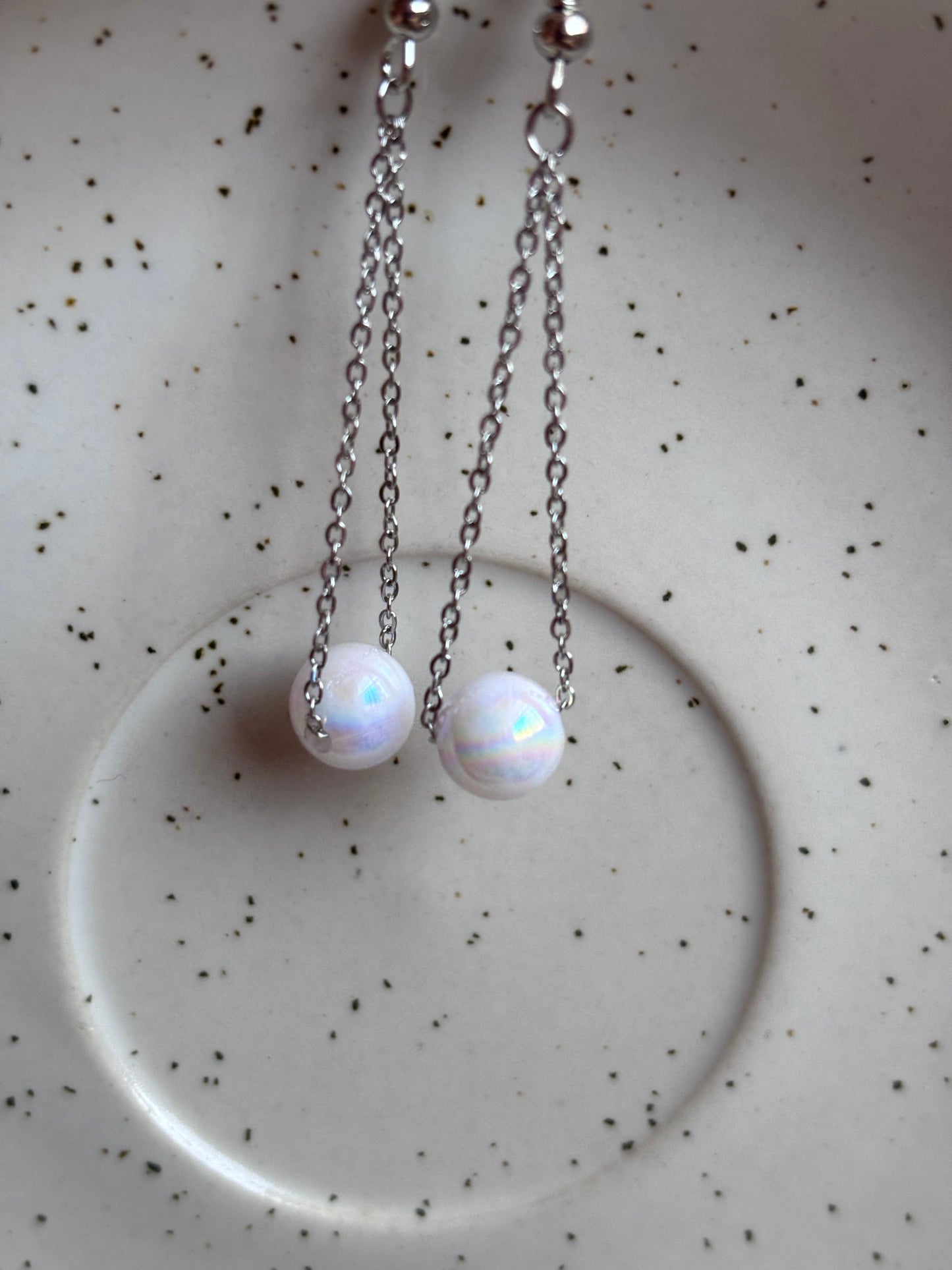 Elegant Pearl Dangle Earrings - Curvy Jewels