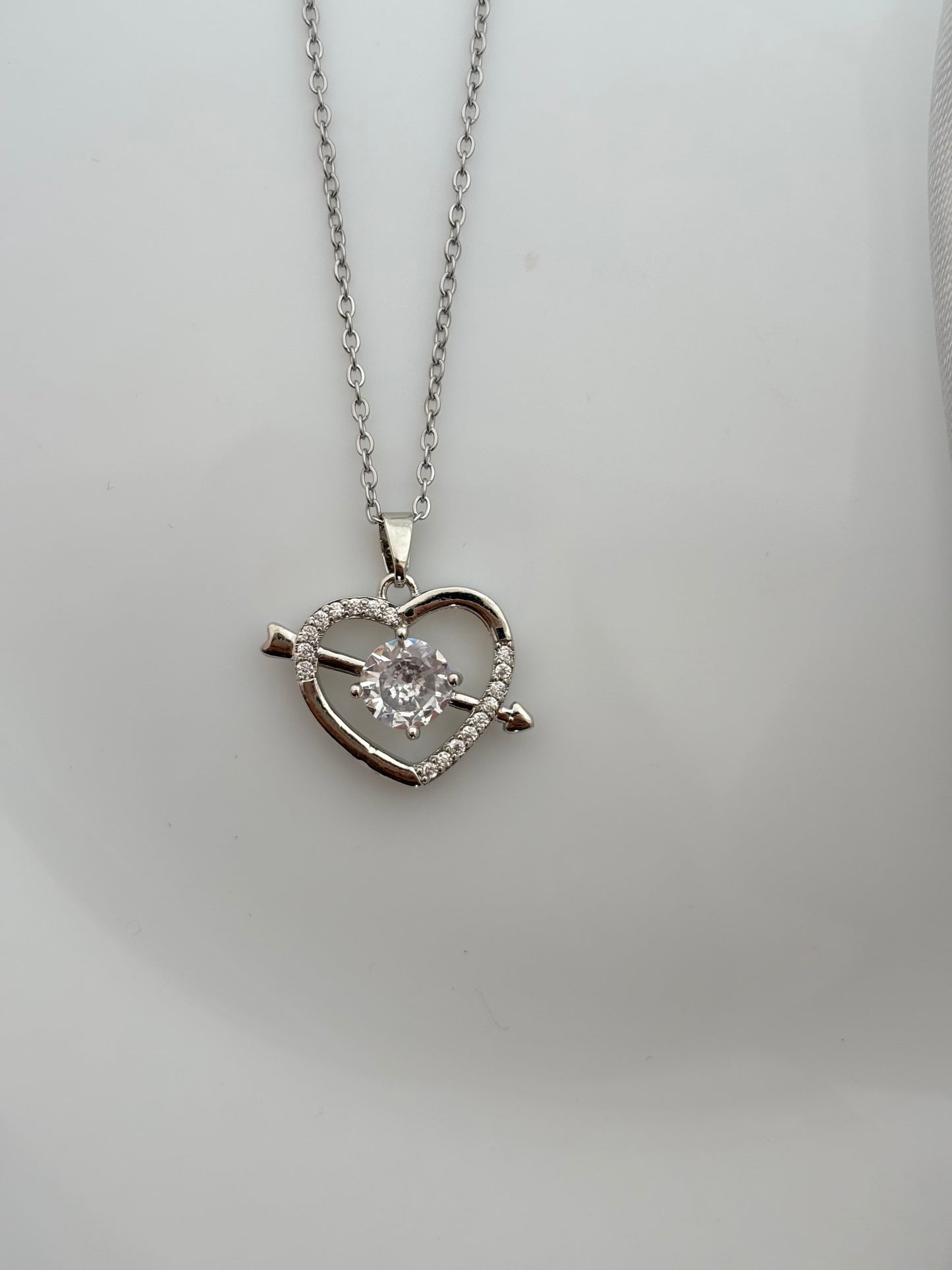 Heart struck : Anti tarnish necklace
