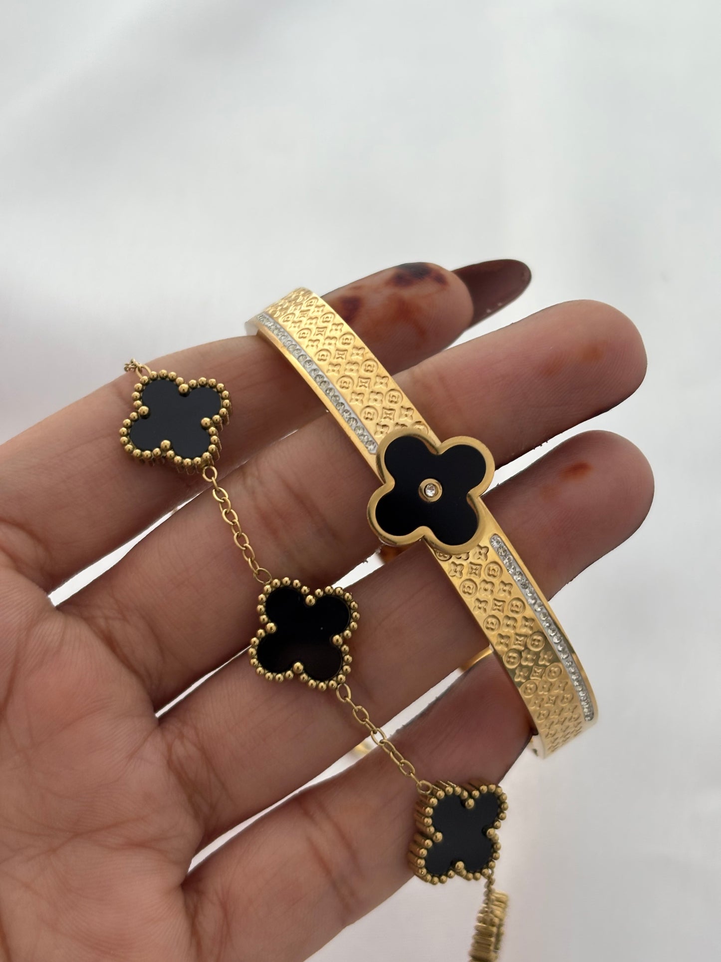 Gold Clover Anti Tarnish Bracelet Stack