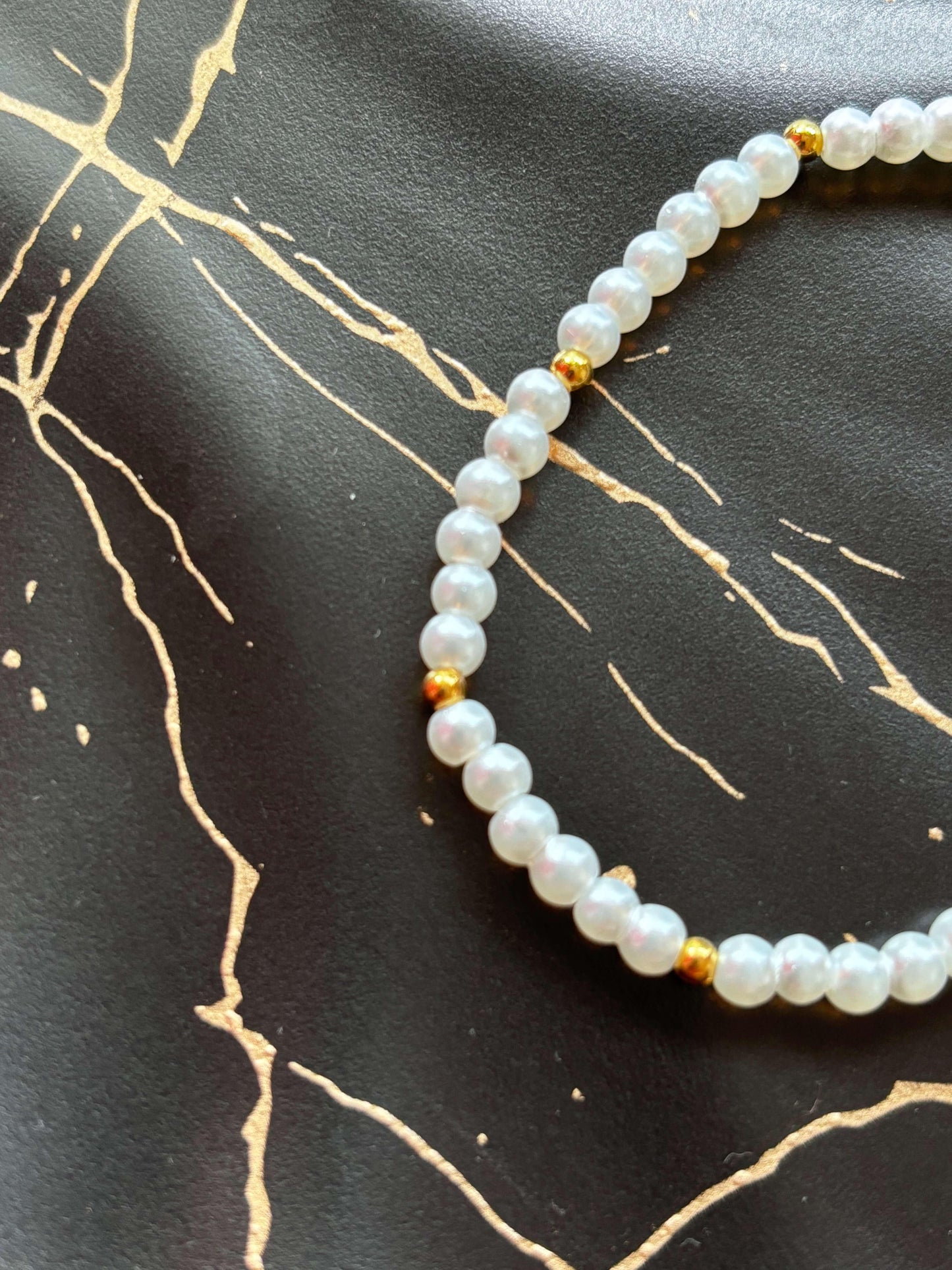 Elegant Pearl Adjustable Bracelet - Curvy Jewels