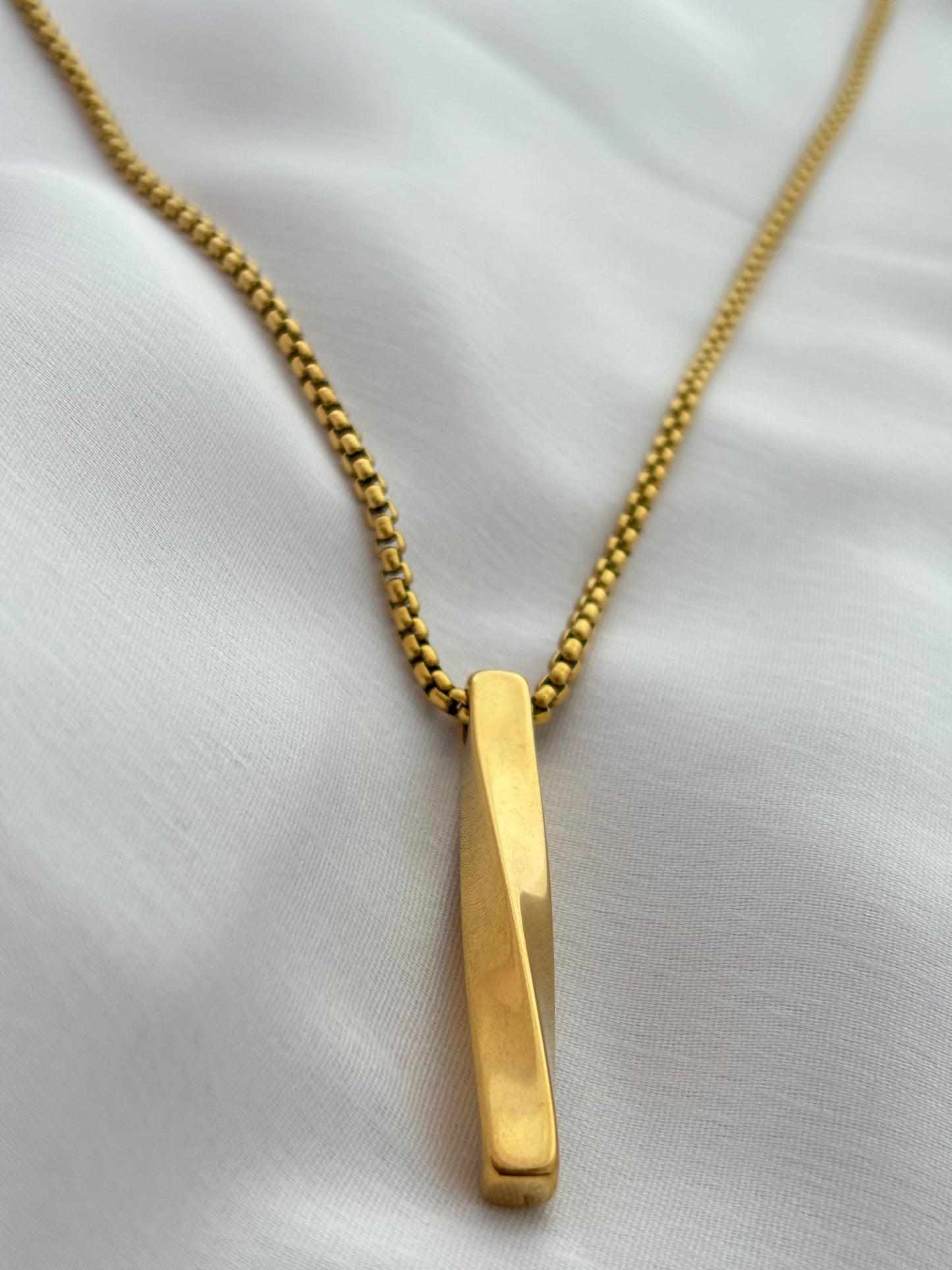 Axis pendant necklace for men!