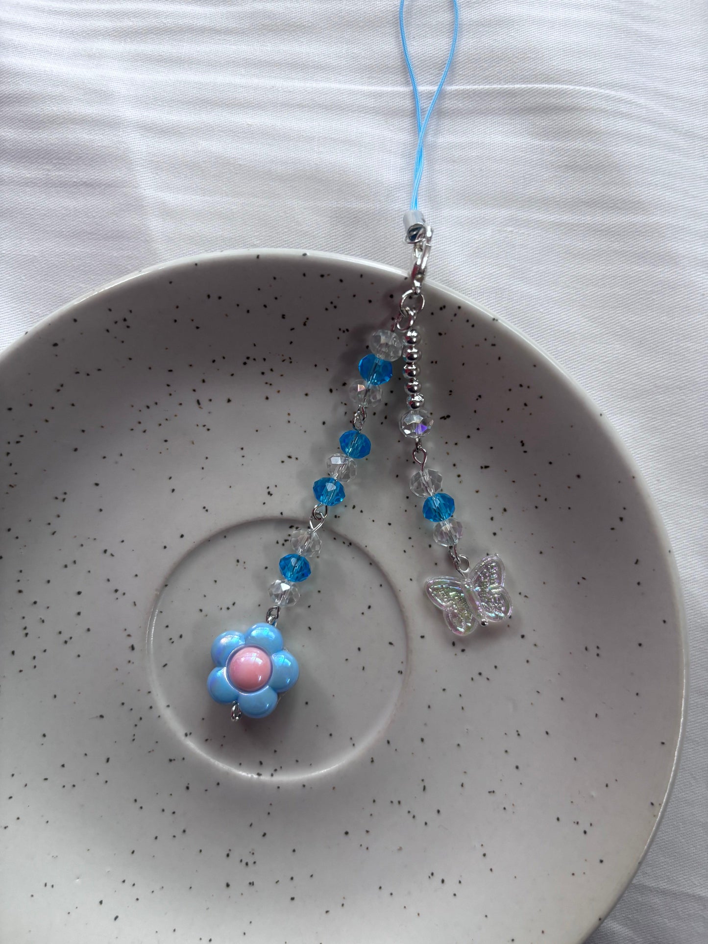 Elegant Floral Blue Phone Accessory - Curvy Jewels