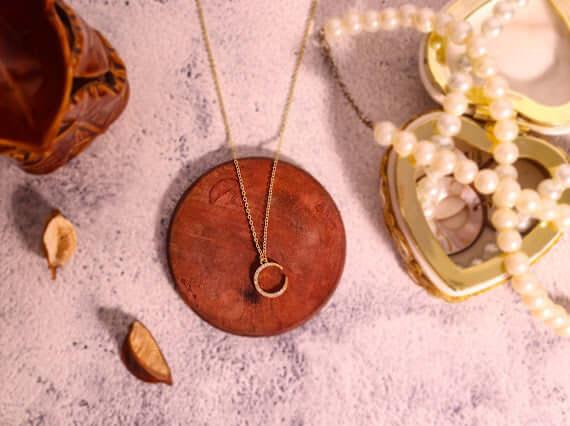 Eternal Shine Moon Pendant Necklace - Curvy Jewels