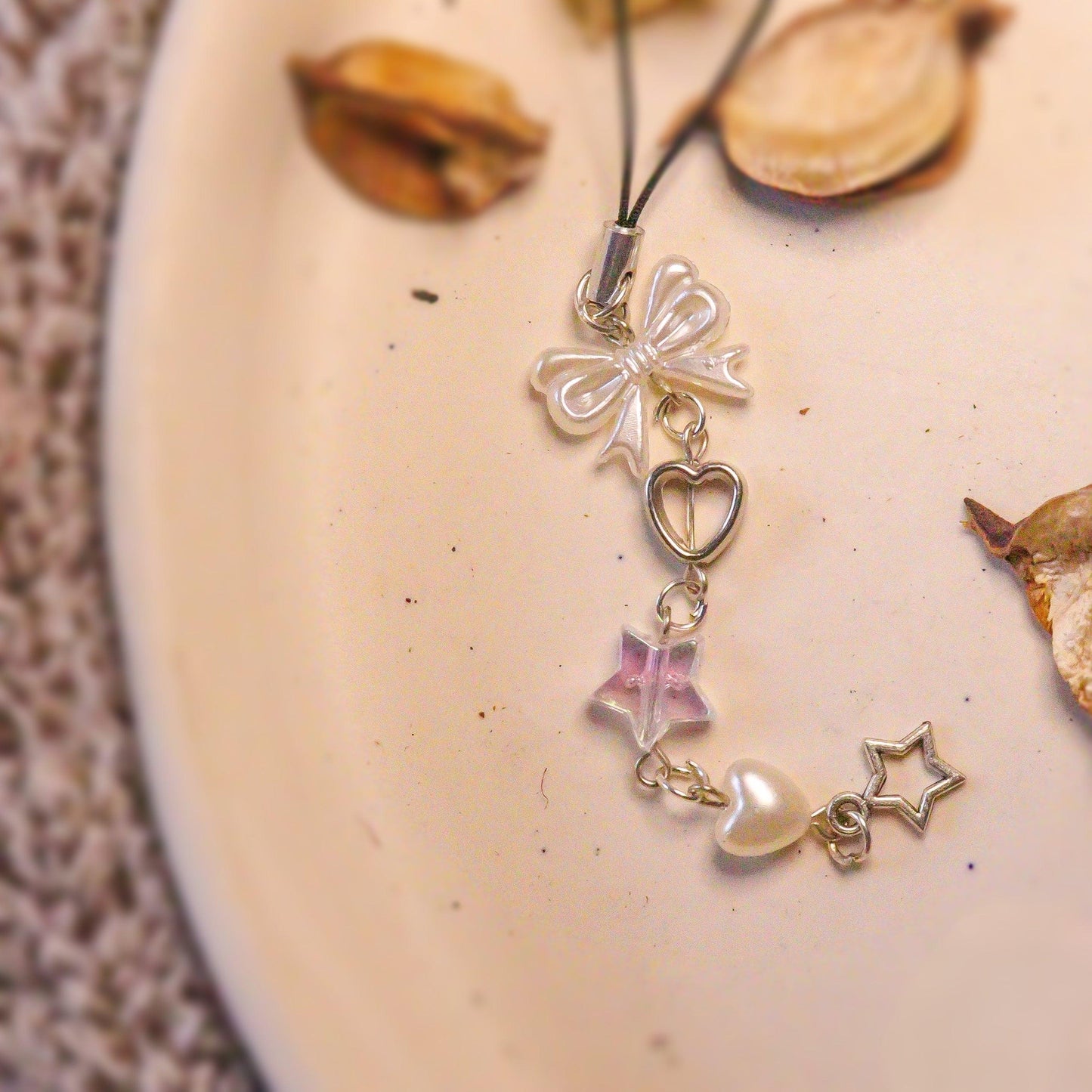 Phone Charm I - Curvy Jewels