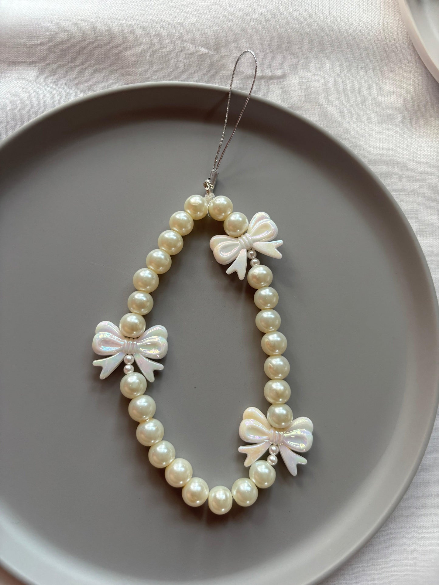 Chic Bow Phone Accessory π - Curvy Jewels