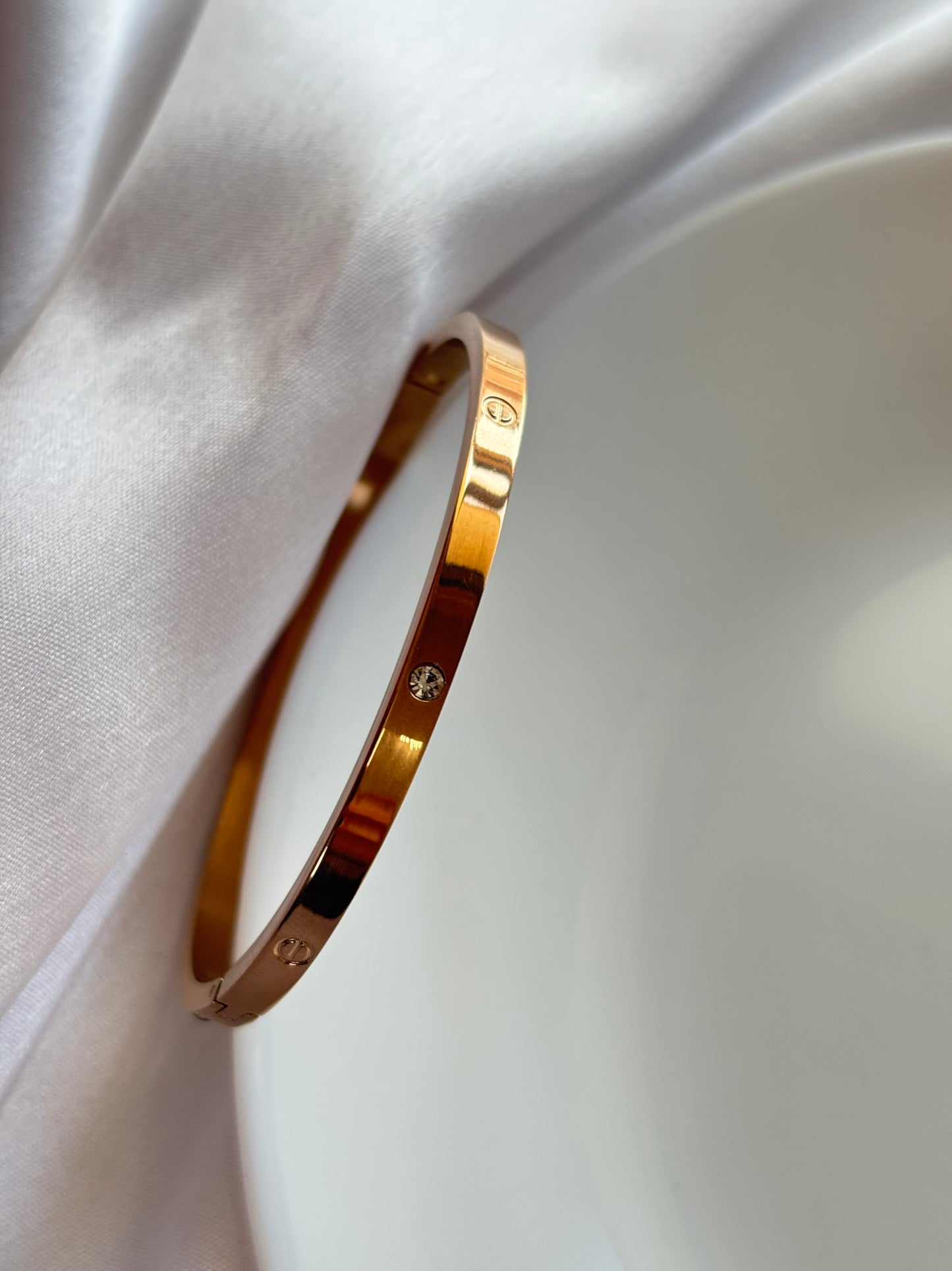 Sleek Cartier Kada : Rose Gold