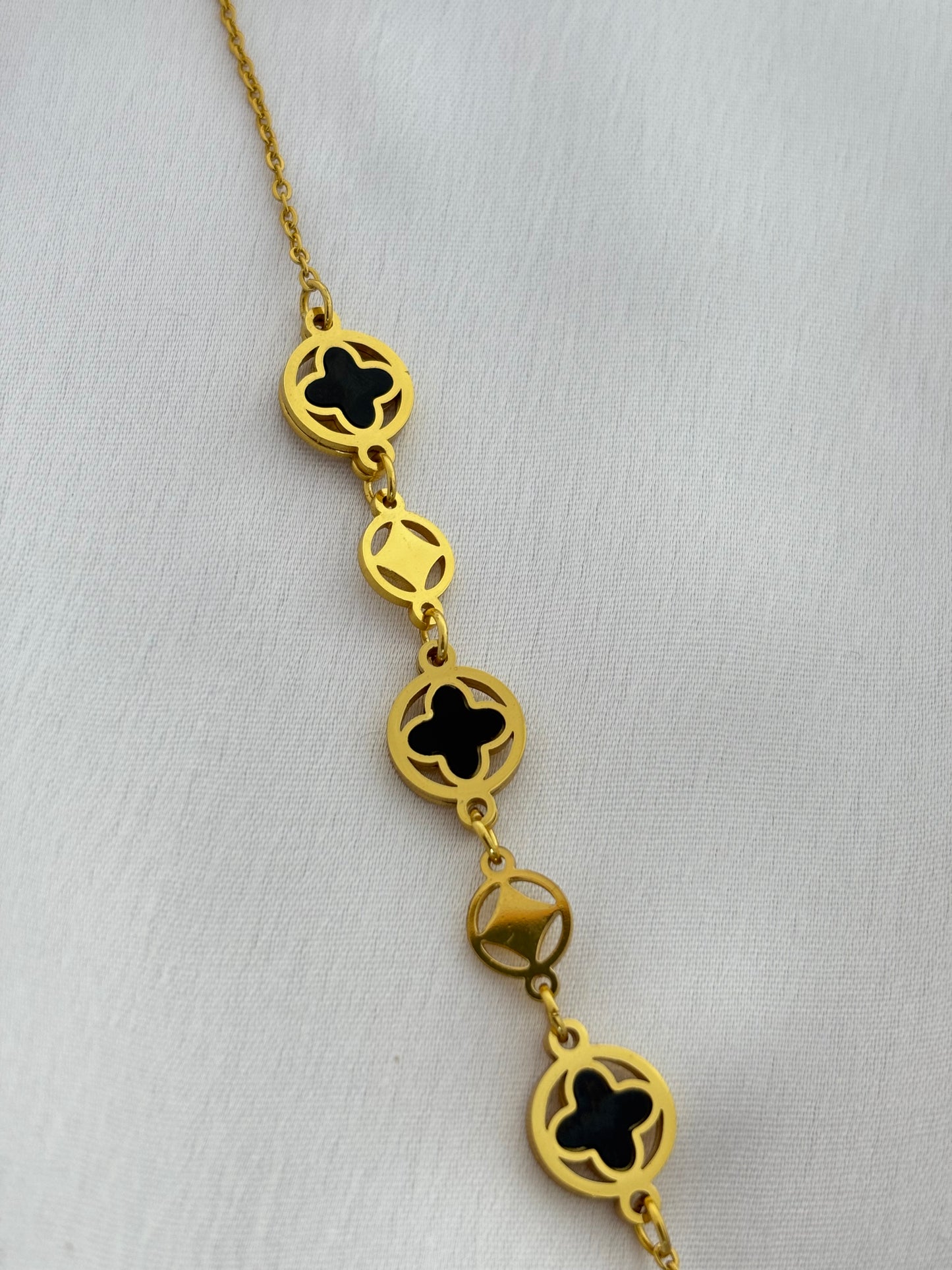 Elegant Anti Tarnish Bracelet with Black Clover Charms