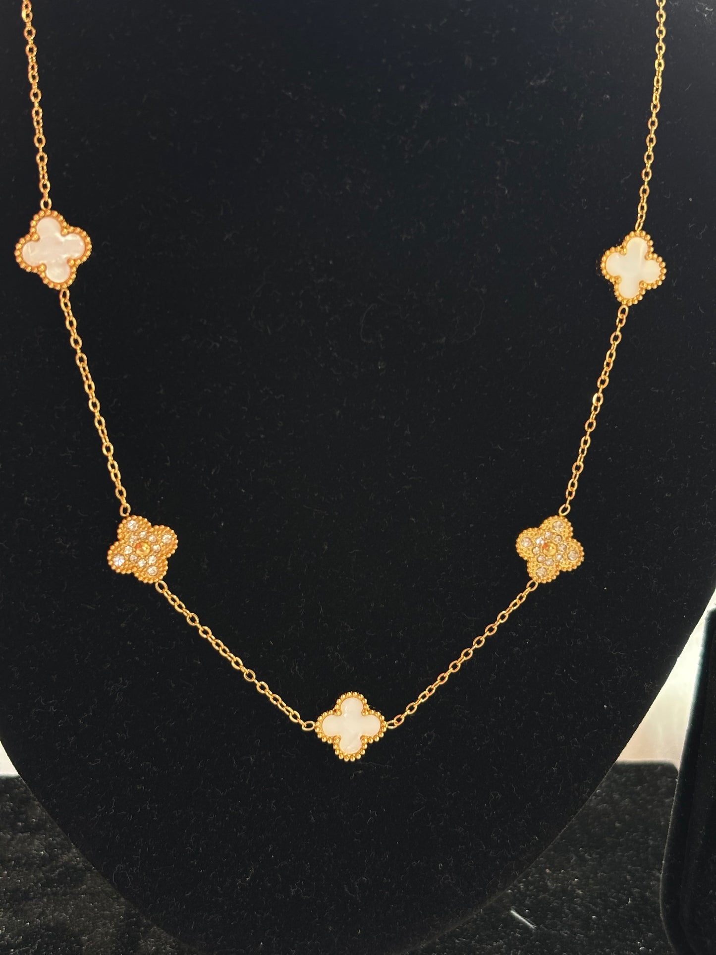 Pearl Clover Anti Tarnish Necklace