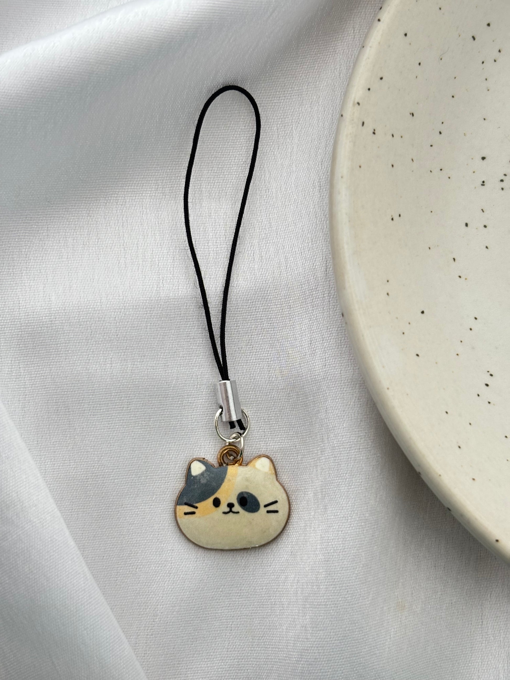 Meow Phone Charm | Bag Charm🐾 - Curvy Jewels