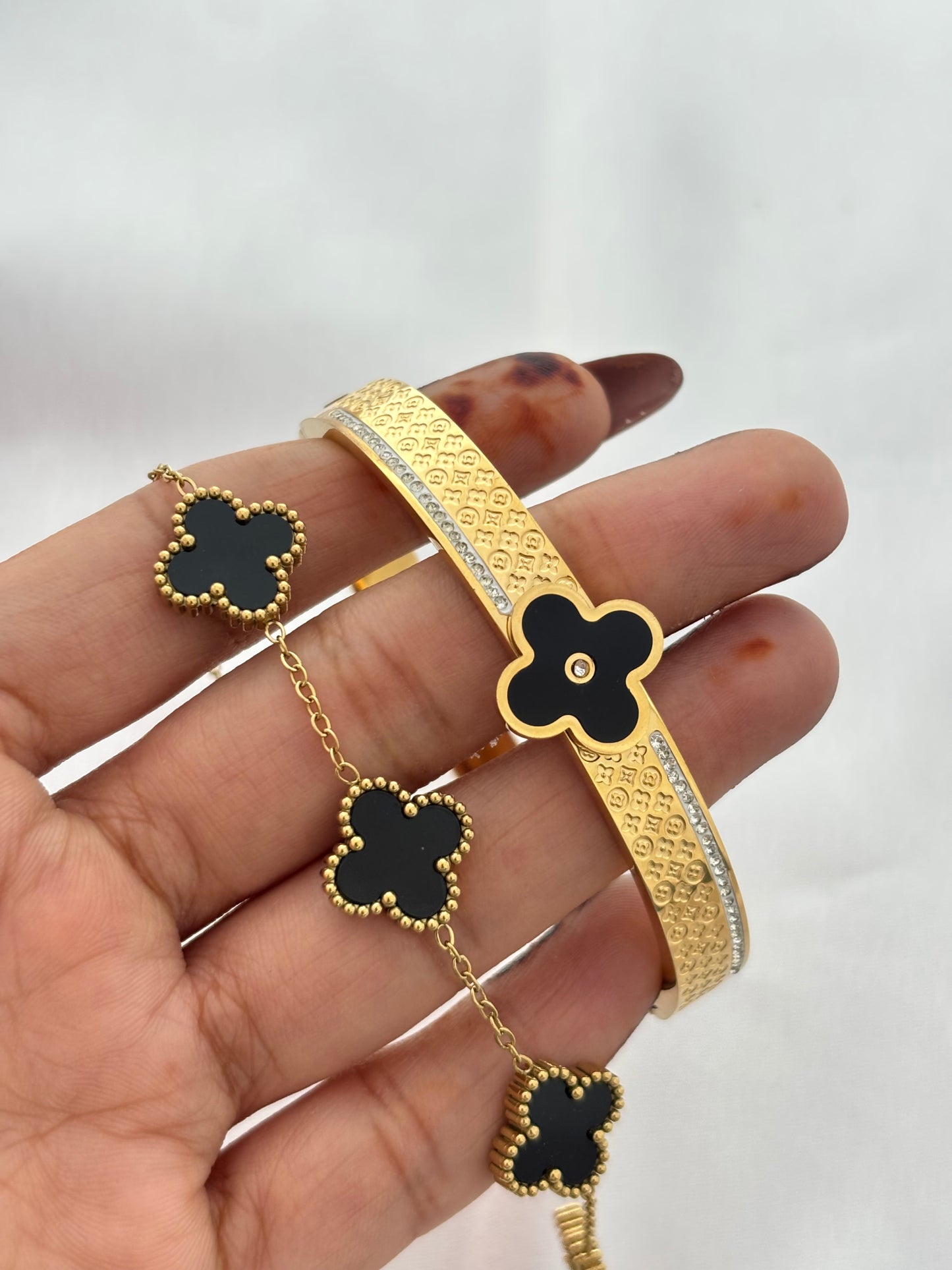 Gold Clover Anti Tarnish Bracelet Stack