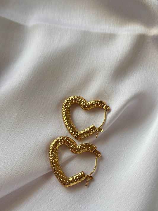Chunky Gold Hammered Heart Hoop Earrings - Anti Tarnish Jewelry
