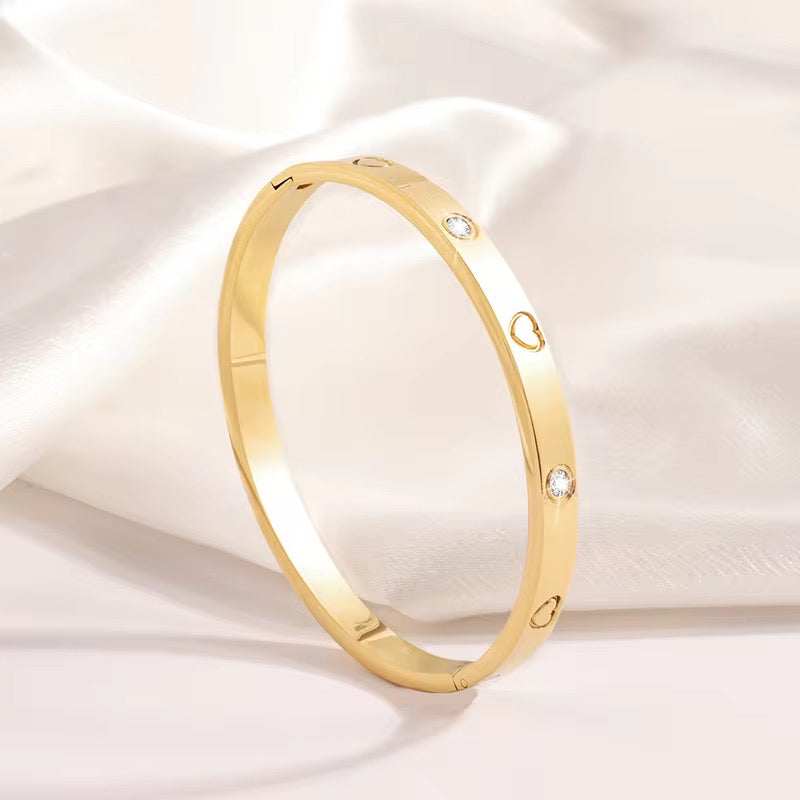 Love Kada : Gold