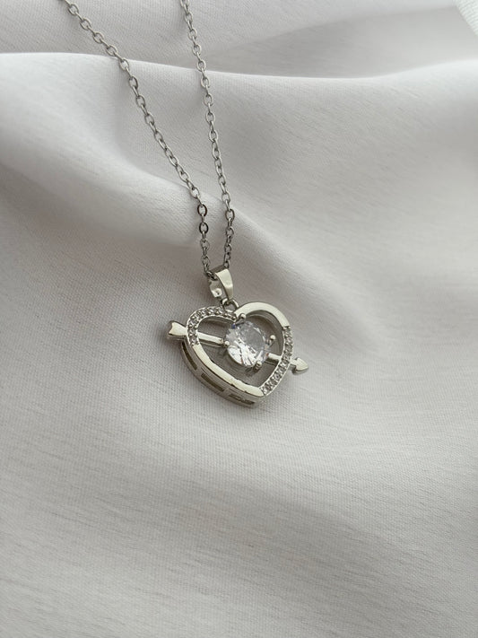 Heart struck : Anti tarnish necklace