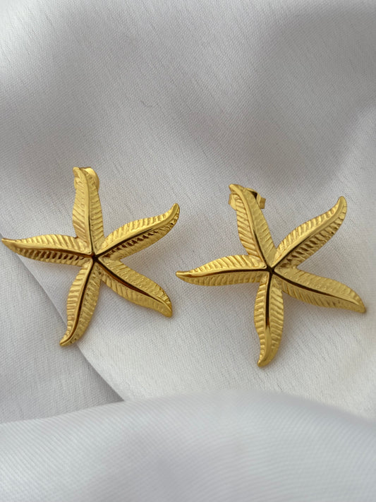Gold Starfish Stud Earrings
