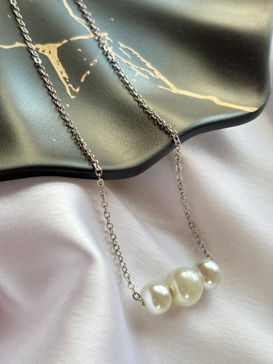 Elegant Stainless Steel Necklace with Pearls