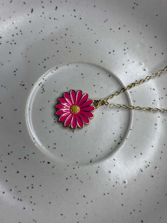 Whimsical Pink Daisy Pendant Necklace - Curvy Jewels