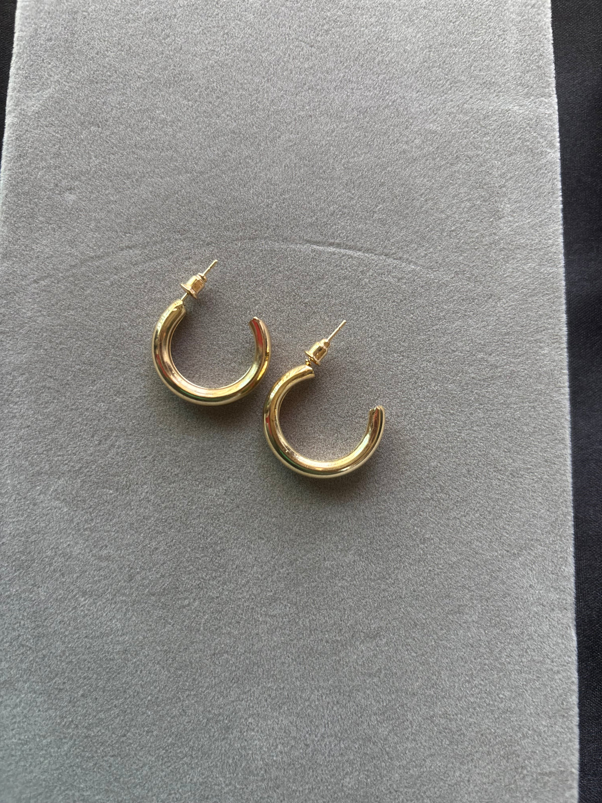 Classic Gold Chunky Open-Hoop Earrings