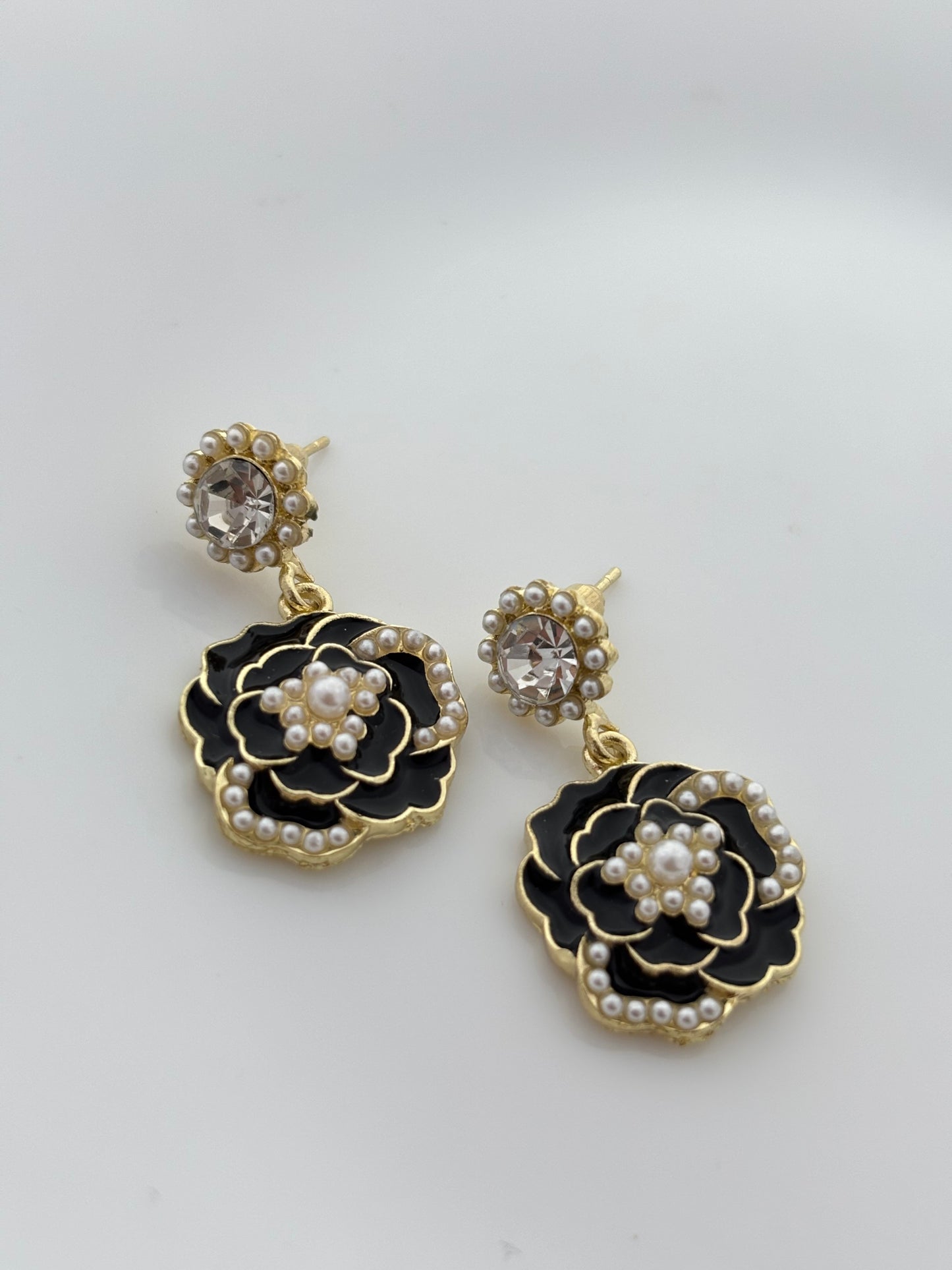 Black Blossom Earrings 🖤