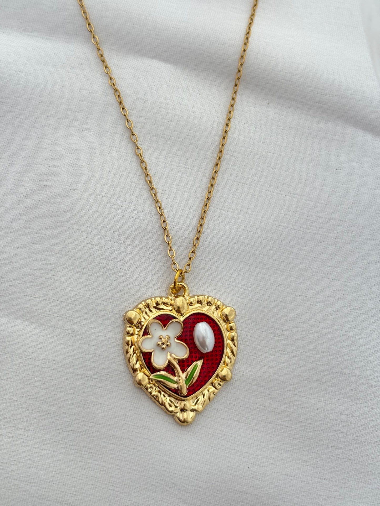 Floral Heart Anti Tarnish Pendant Necklace 💗