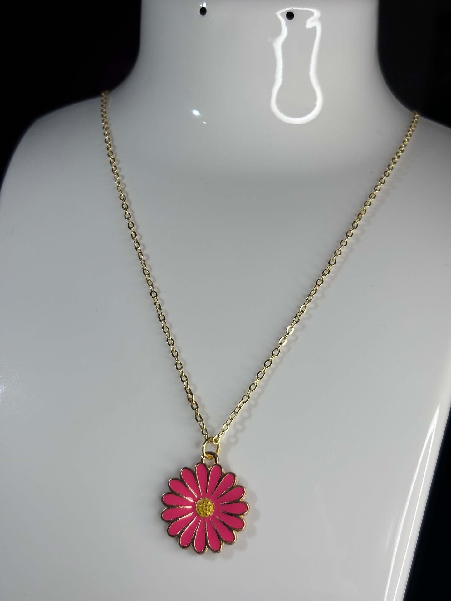 Pink Daisy Necklace