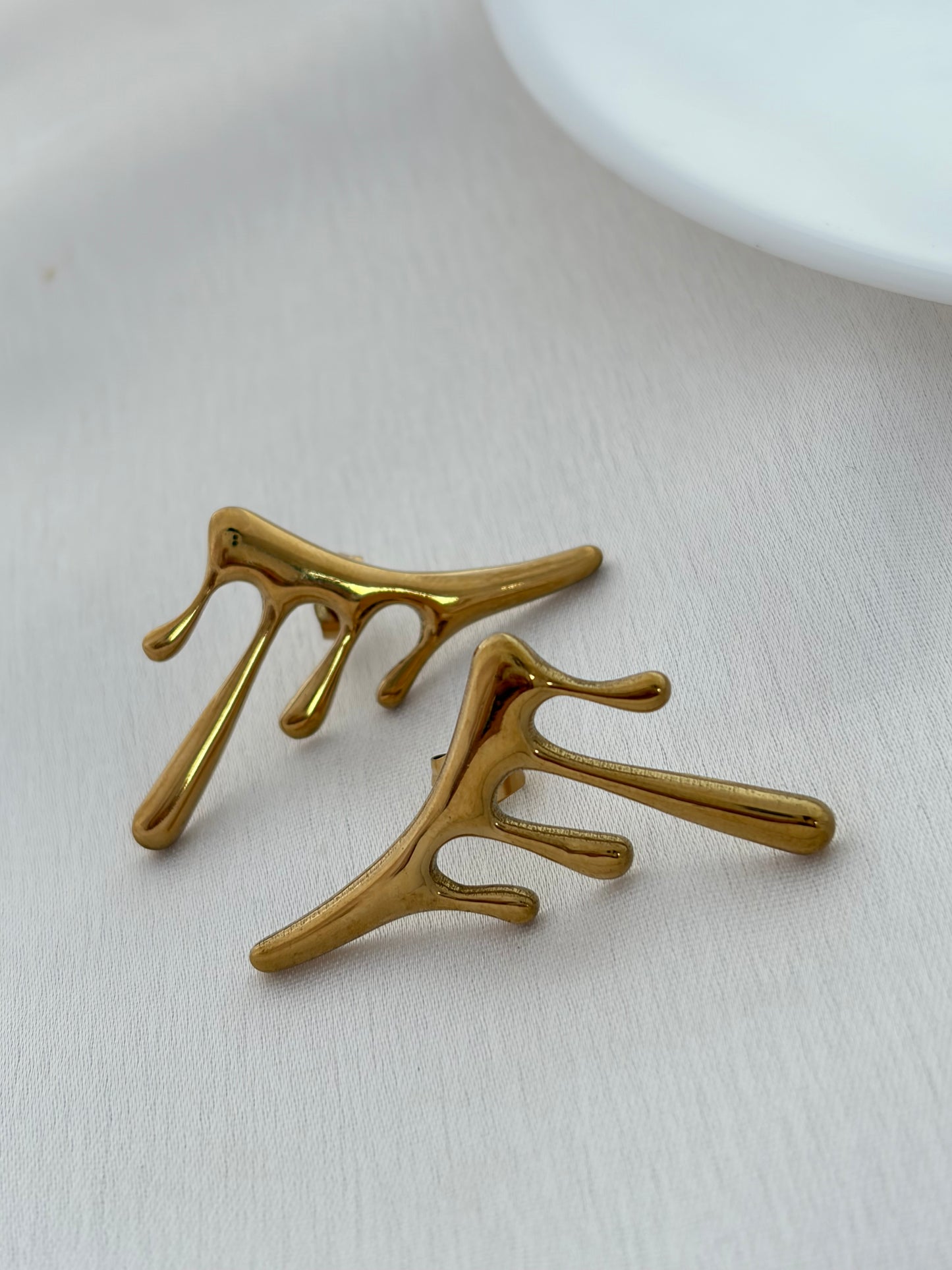 Liquid Gold Drip Studs