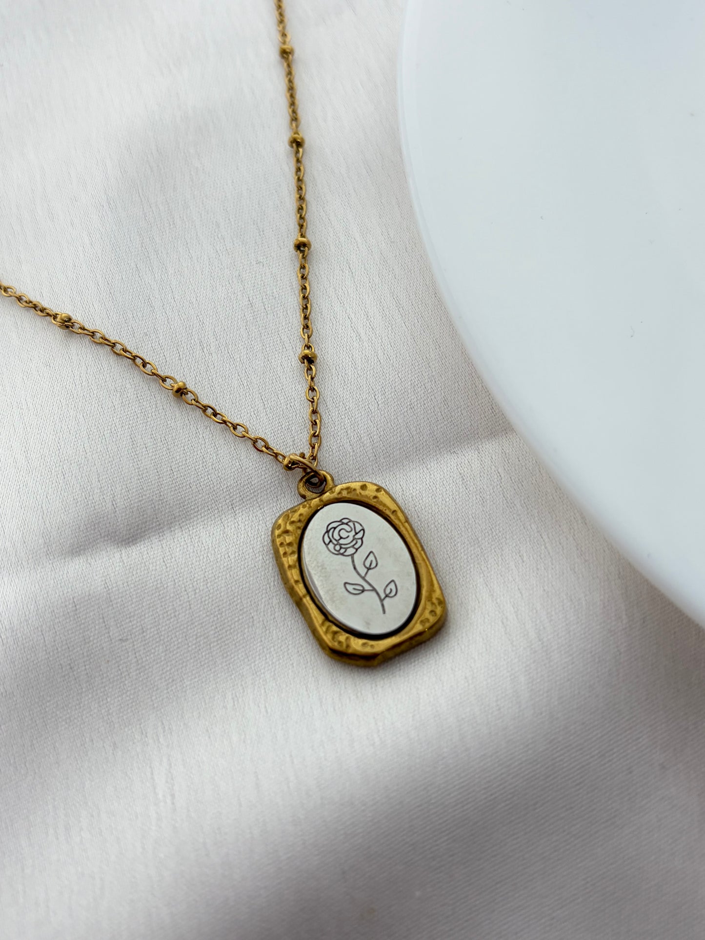 Vintage Rose Pendant Necklace