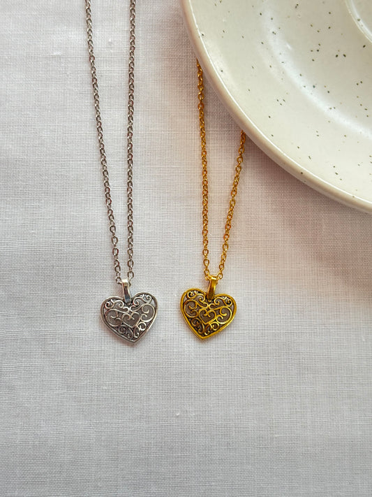 Vintage Heart Elegance Necklace - Curvy Jewels